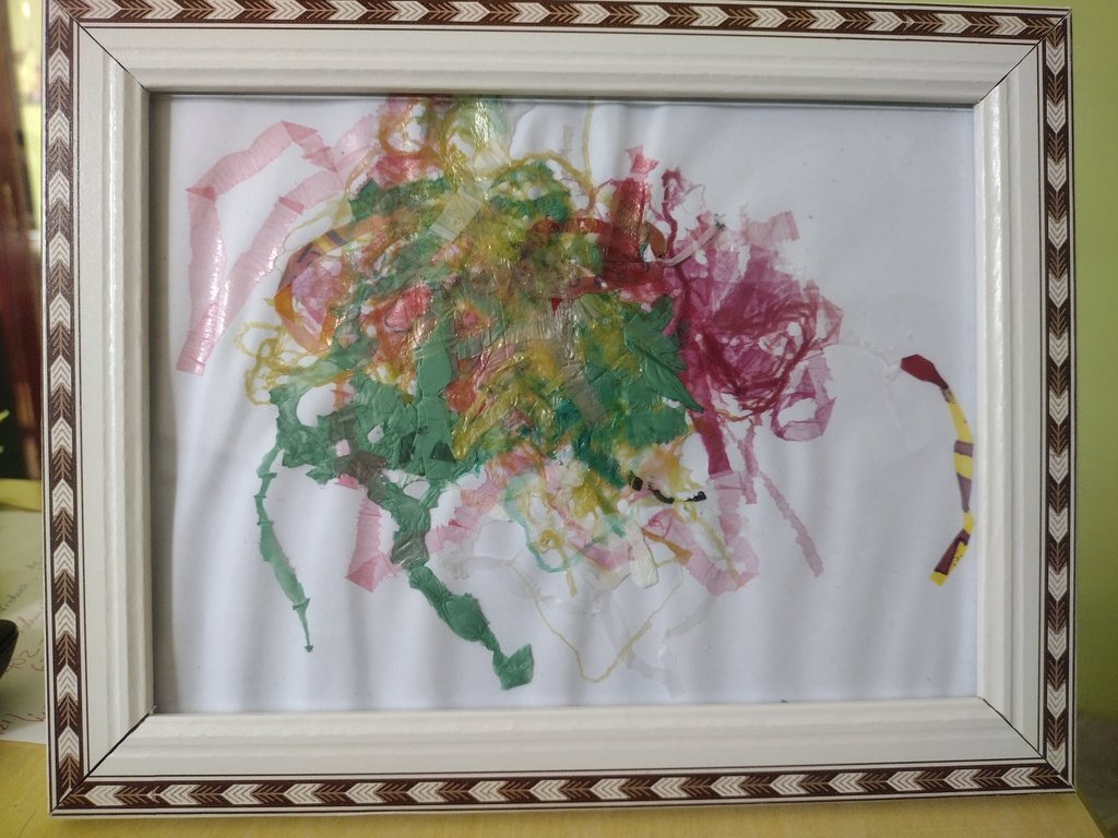 Produto solidário: Q8 Quadro Mesa